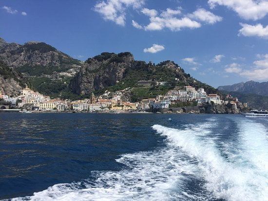 Boat excursions in Sorrento