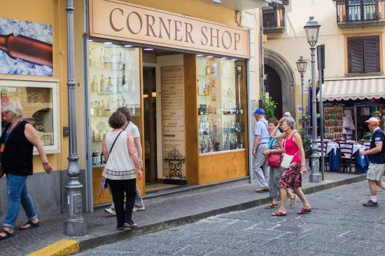 Corner shop Sorrento