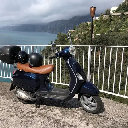 Rent a scooter Sorrento