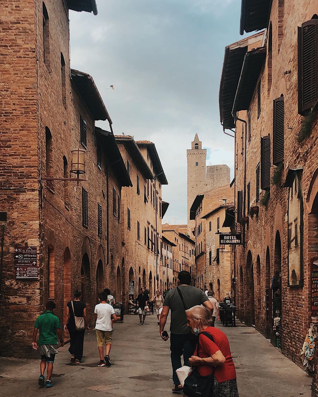 Answers about San Gimignano