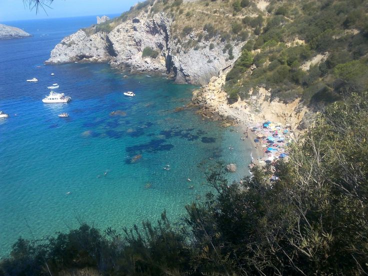 Cala del Gesso beach