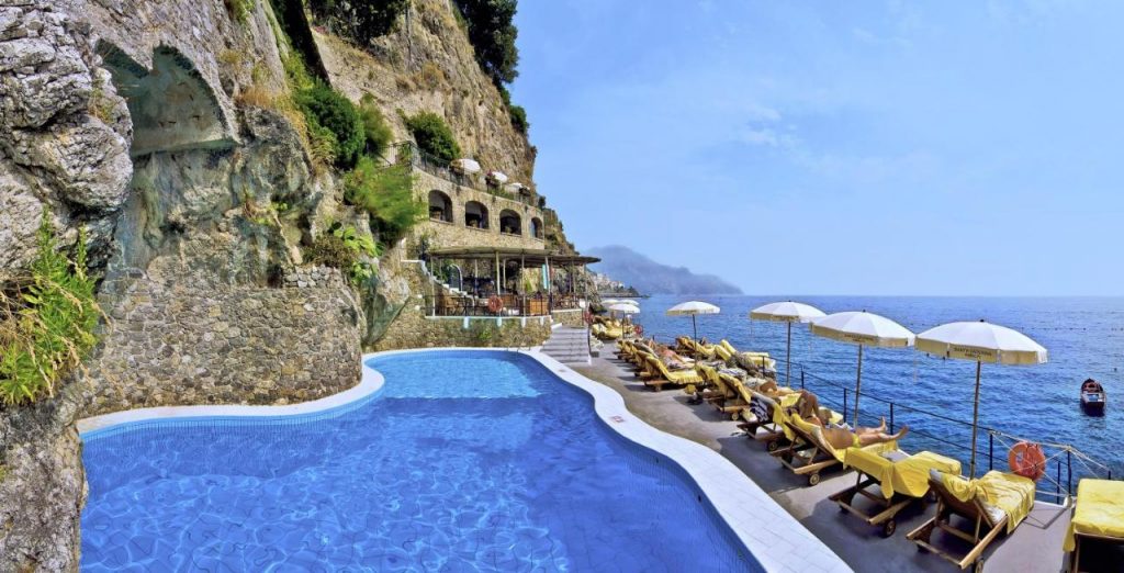 Best Luxury Hotels In Amalfi Town - Visit Beautiful Italy