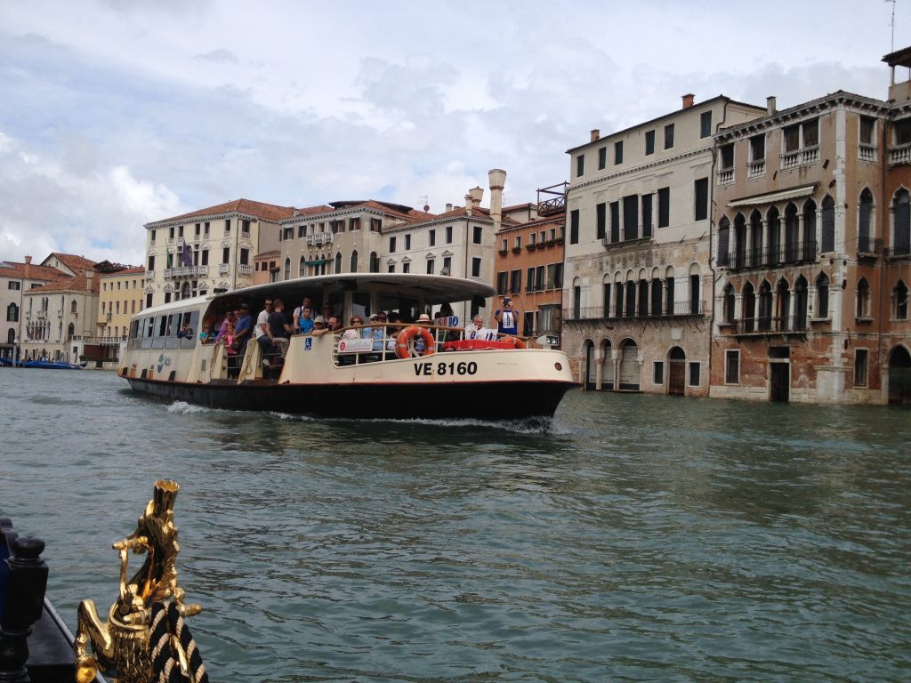 How to get to Burano from Venice