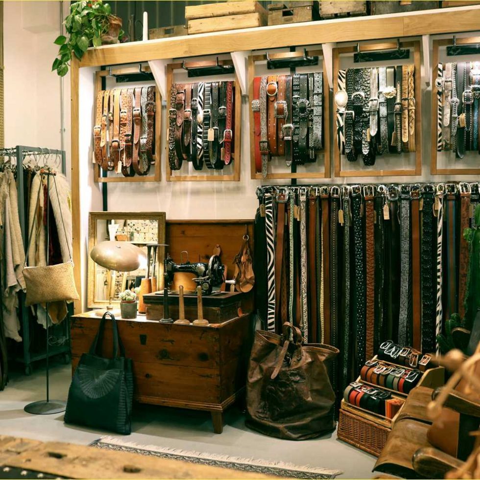 best-leather-shops-in-venice-italy-visit-beautiful-italy