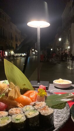 Yuga Sushi Venice