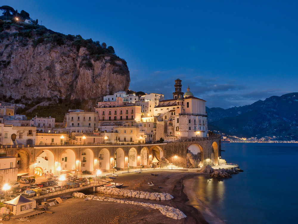 What To Do On The Amalfi Coast At Night - Visit Beautiful Italy