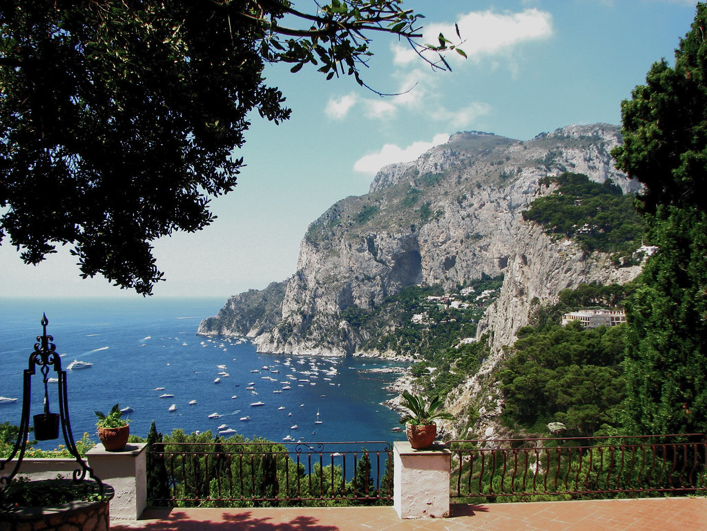 How to get to Capri