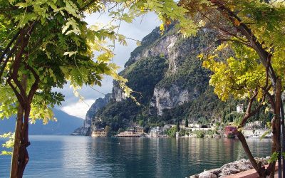 Best restaurants with a view in Lake Garda