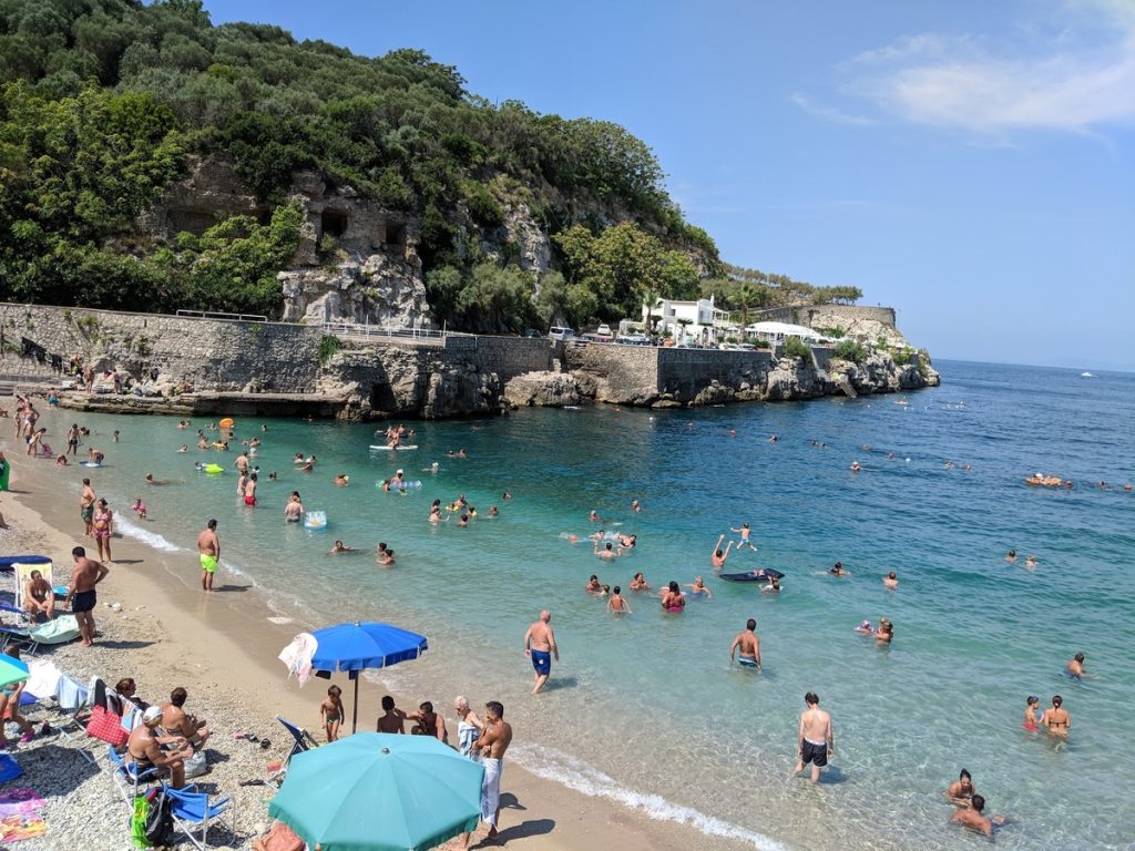 Marina di Puolo beach