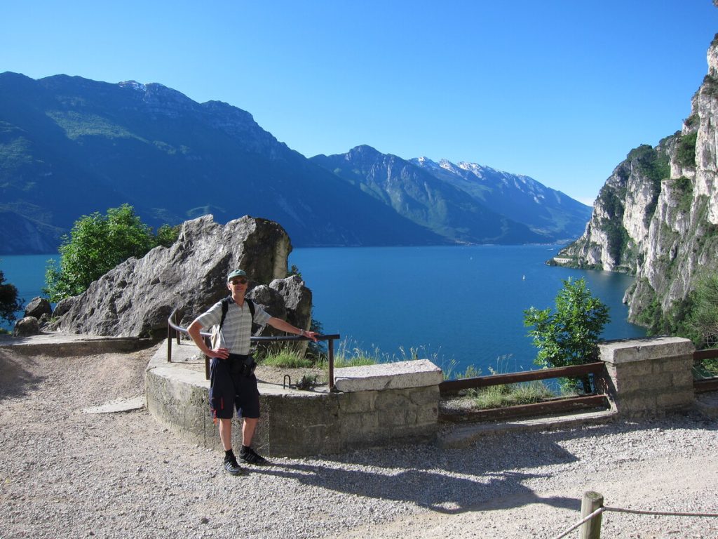 Hiking near Torri del Benaco