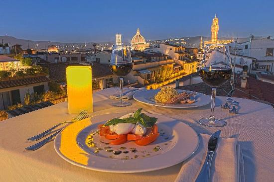 Panorama restaurant La Scaletta in Florence