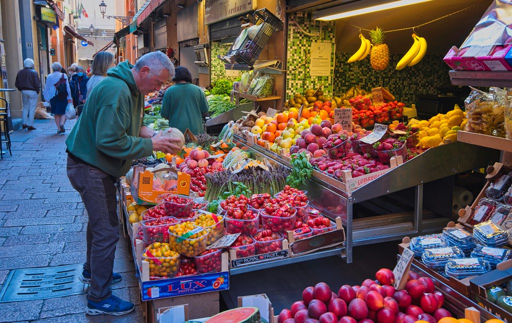 Shopping in Bologna