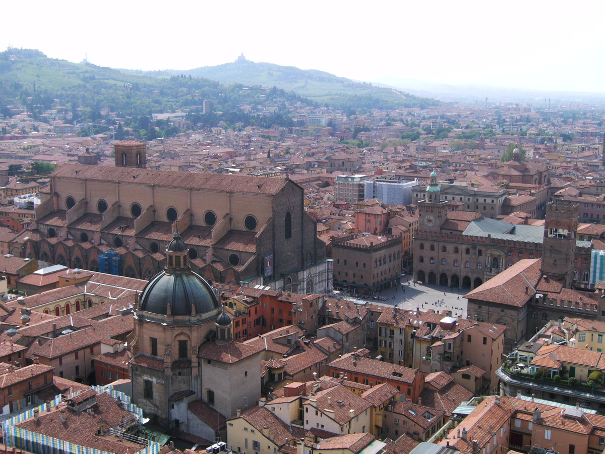 Parking In Bologna Where To Park? Visit Beautiful Italy