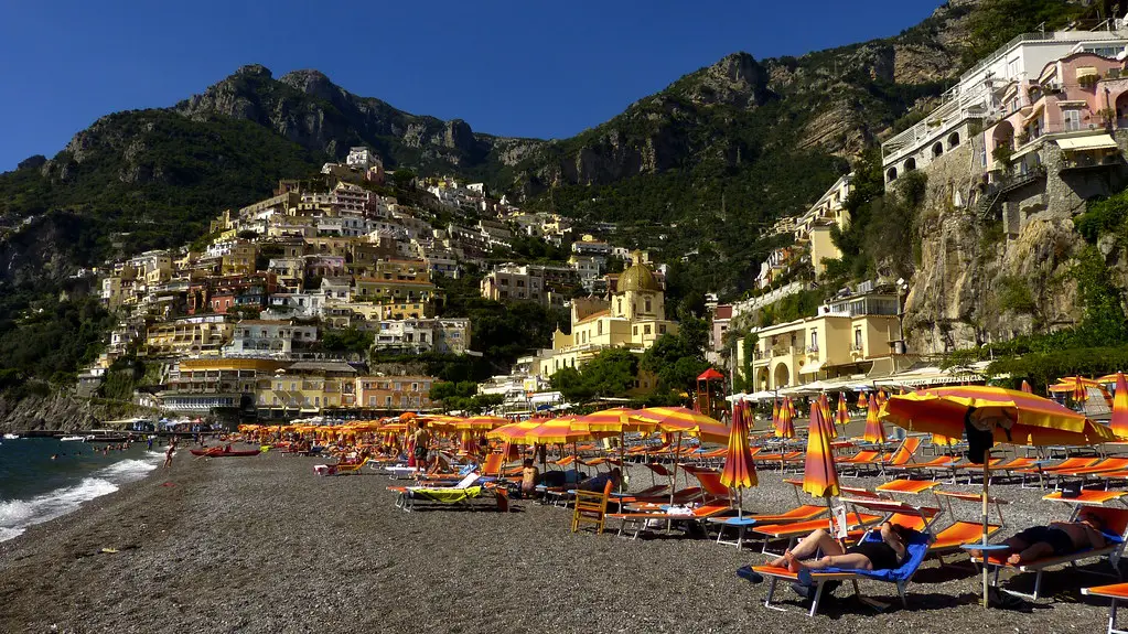 Best Amalfi Coast beach clubs
