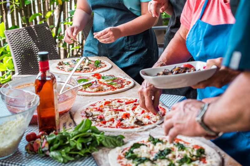 Pizza Making Class in Sorrento