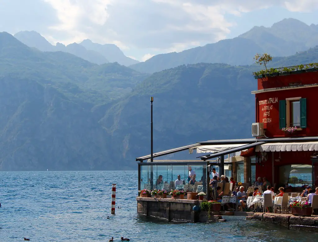 Restaurant in Lake Garda