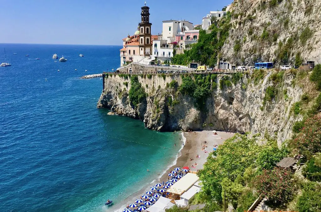 What is the closest airport to Amalfi Coast?