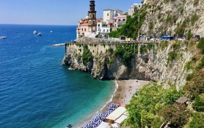 What is the closest airport to Amalfi Coast?