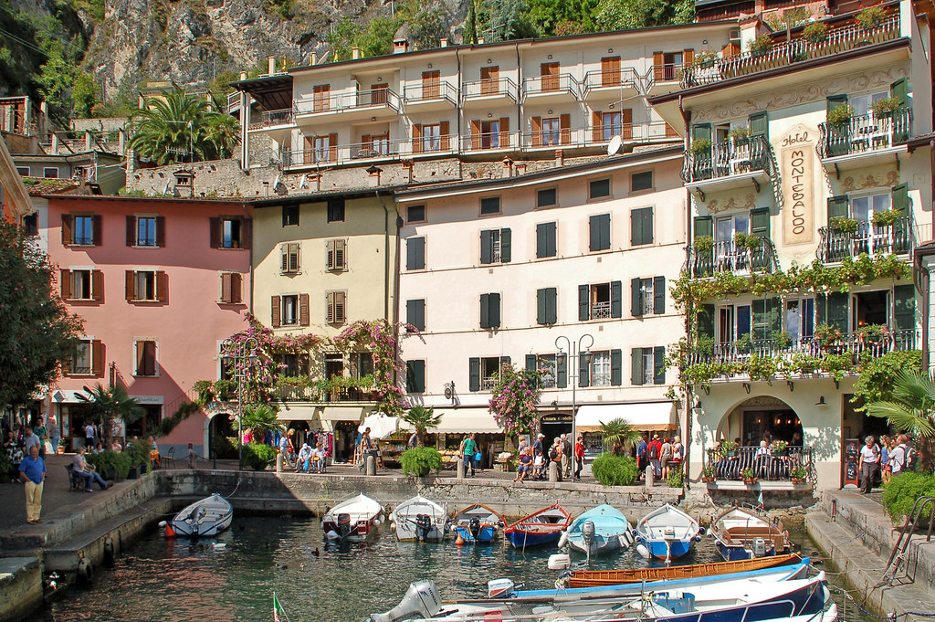 Car parks in Limone sul Garda