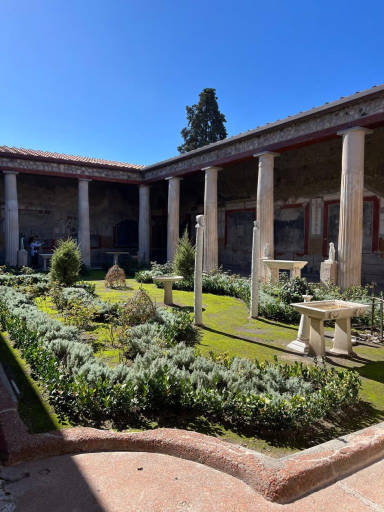 Pompeii guided tour from Positano